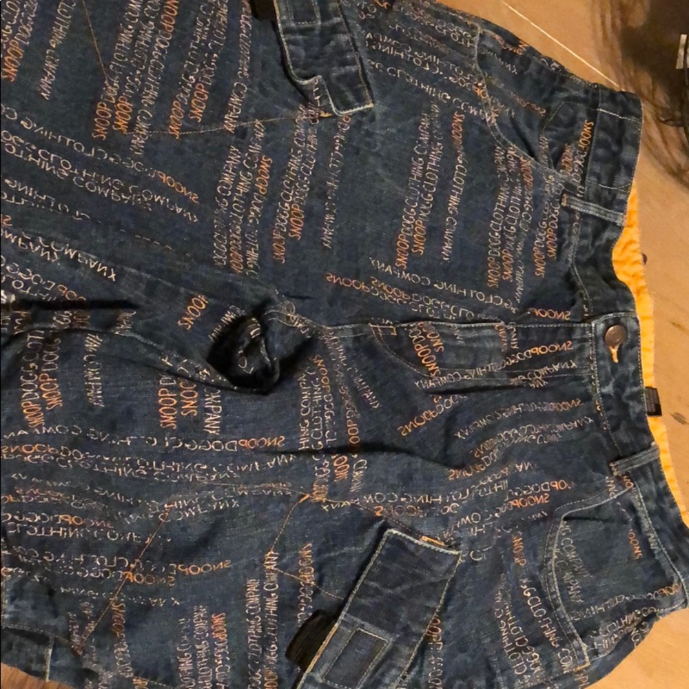 Snoop dogg shorts size 34